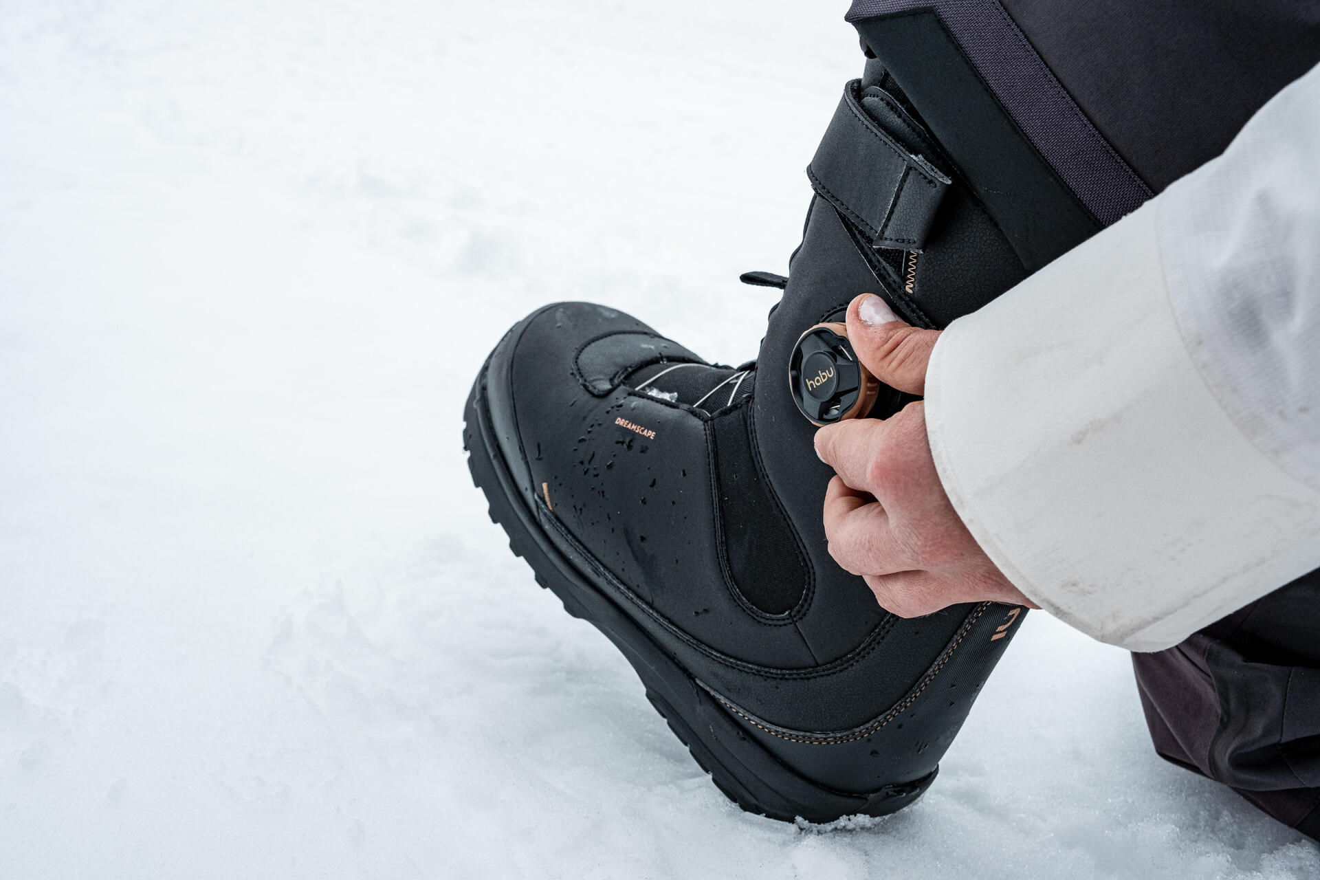 How to choose your snowboarding boots